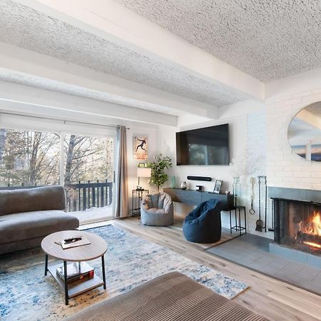 Vermont Getaway! Newly Renovated! Stratton Valley Bagian luar foto